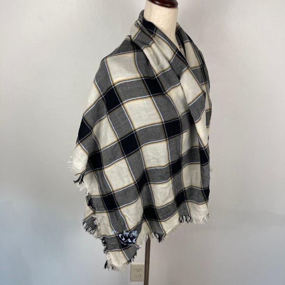 COACH NEW YORK Horse & Carriage Wool Plaid Scarf White Black Square 54" x 54" - Picture 2 of 6